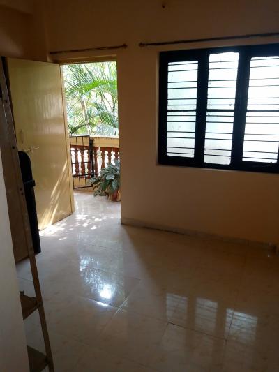 flat on rent near me under 5000