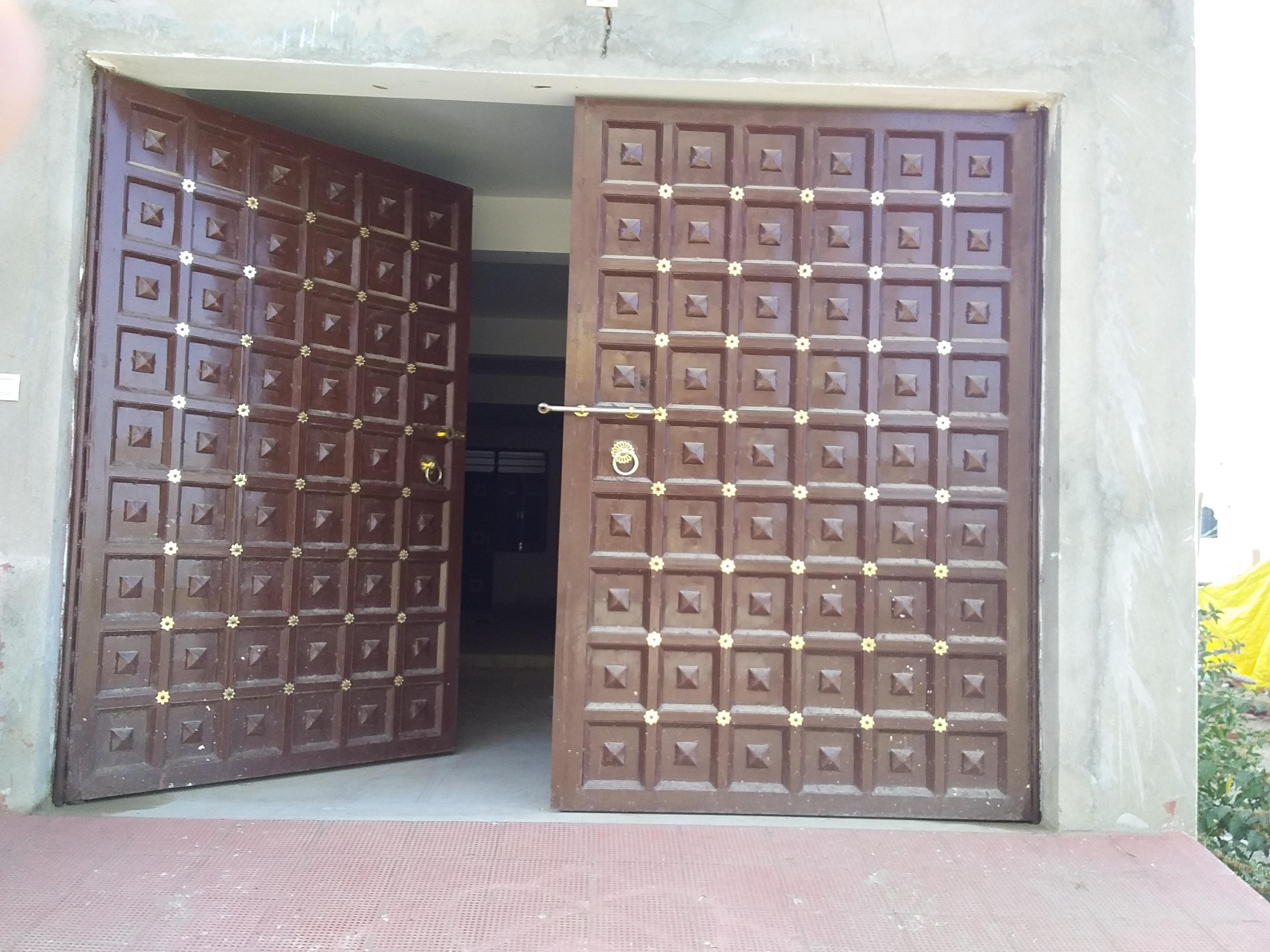 Warehouse for rent in Chitrakoot Nagar Udaipur - 1500 Sq. Ft.