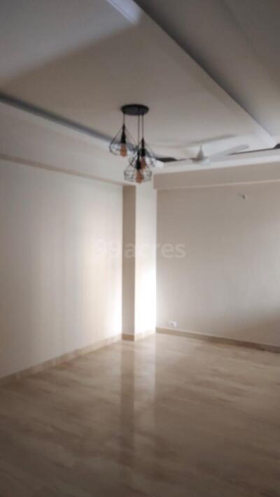 3 BHK Apartment / Flat for sale in Azea Botanica Vrindavan Yojna ...