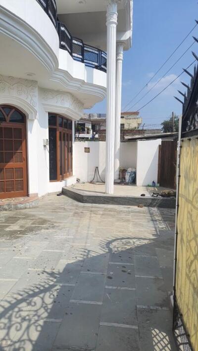 4 BHK House / Villa for sale in hoshiarpur road phagwara - 3375 Sq. Ft.