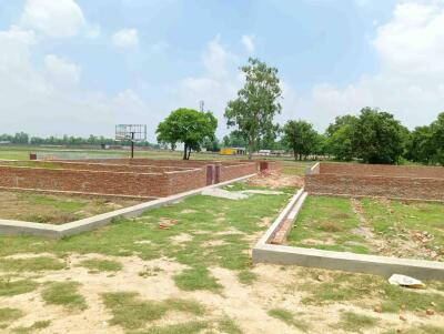 Freehold Plots in Ayodhya - 15+ Freehold Land / Plots for sale in Ayodhya