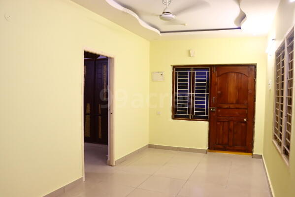 2 BHK Apartment / Flat for sale in Sri Balakrishna Towers Gorantla ...