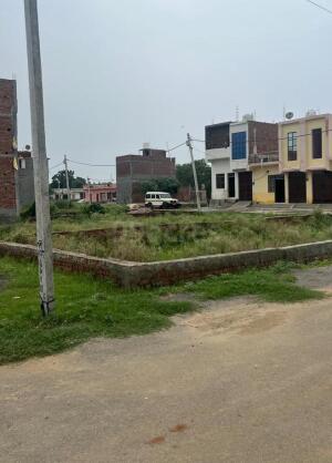 Residential land / Plot for sale in Dhoom Manikpur Greater Noida - 100 ...