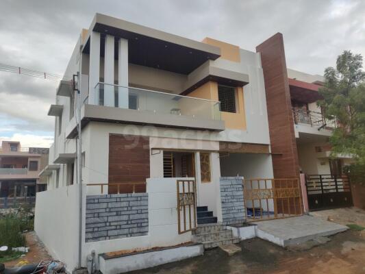 Resale House in Madurai Main Madurai - 3+ Properties