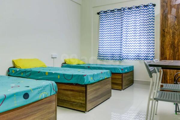 Paying Guest / Hostel / PG in Suraj Louisandra Apartment Dadar West ...