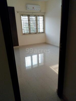 2 BHK Apartment / Flat for sale in Ashok Nagar Chennai South - 1000 Sq ...