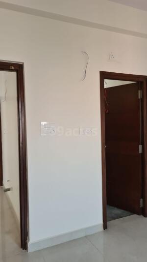 3 BHK / Bedroom Apartment / Flat for rent in Radha Nagar Hyderabad ...